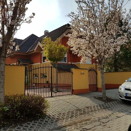 Var-lak Apartment